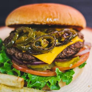 Jalapeño Cheeseburger